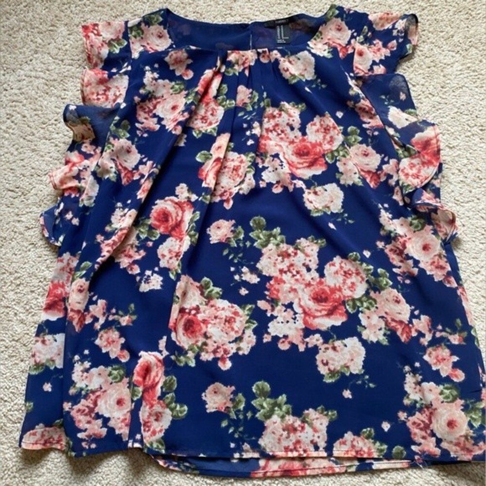 Forever 21 Floral Ruffle Shoulder Blouse